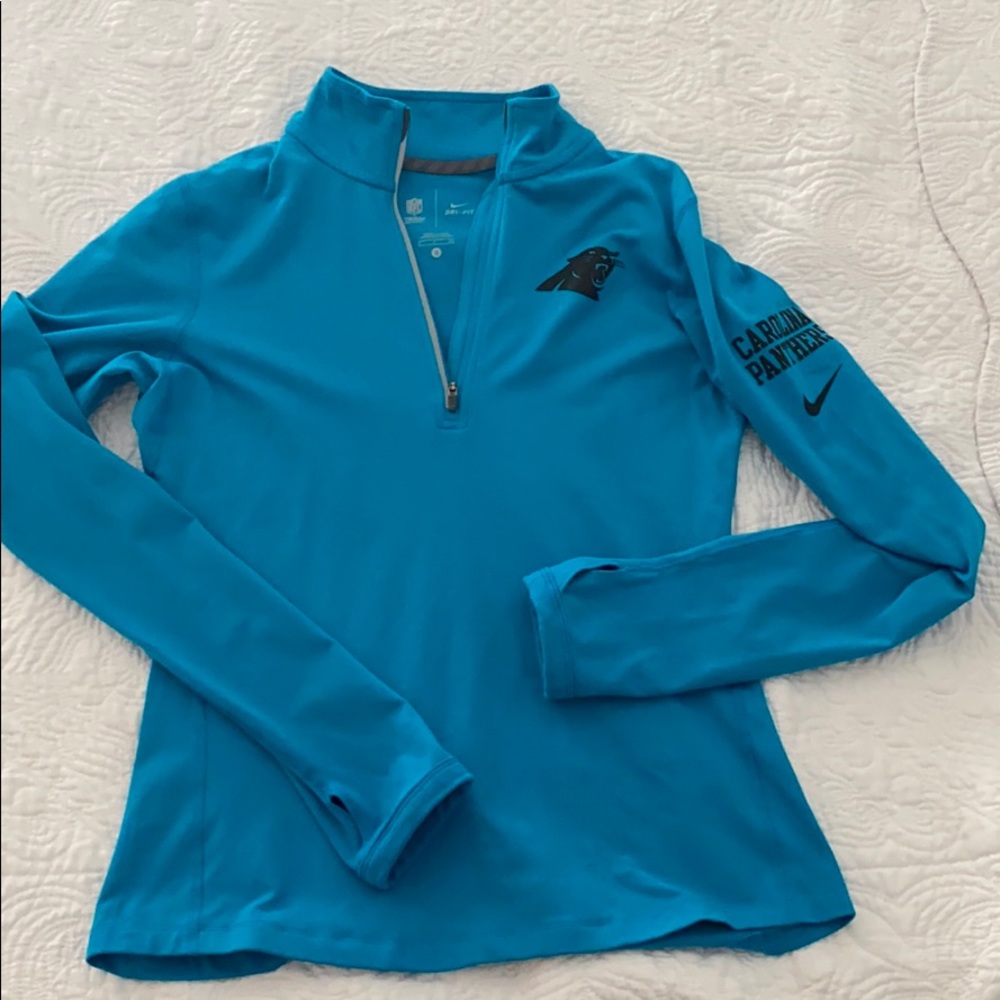 Nike dri-fit women’s Carolina Panthers pullover